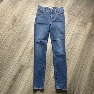 Madewell 9" Mid-rise‎ Skinny Jeans in Pendale Wash